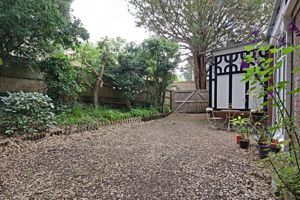 Private Garden- click for photo gallery